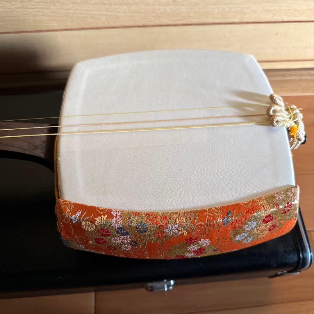 三味線本体 細棹 ハードケース付き 秋田三味線 長唄等 ３弦 訳あり