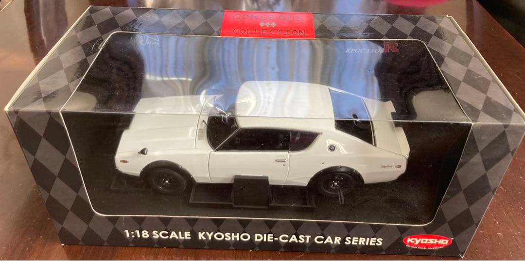 京商1/18日産スカイライン2000GTR ケンメリ KPGC110