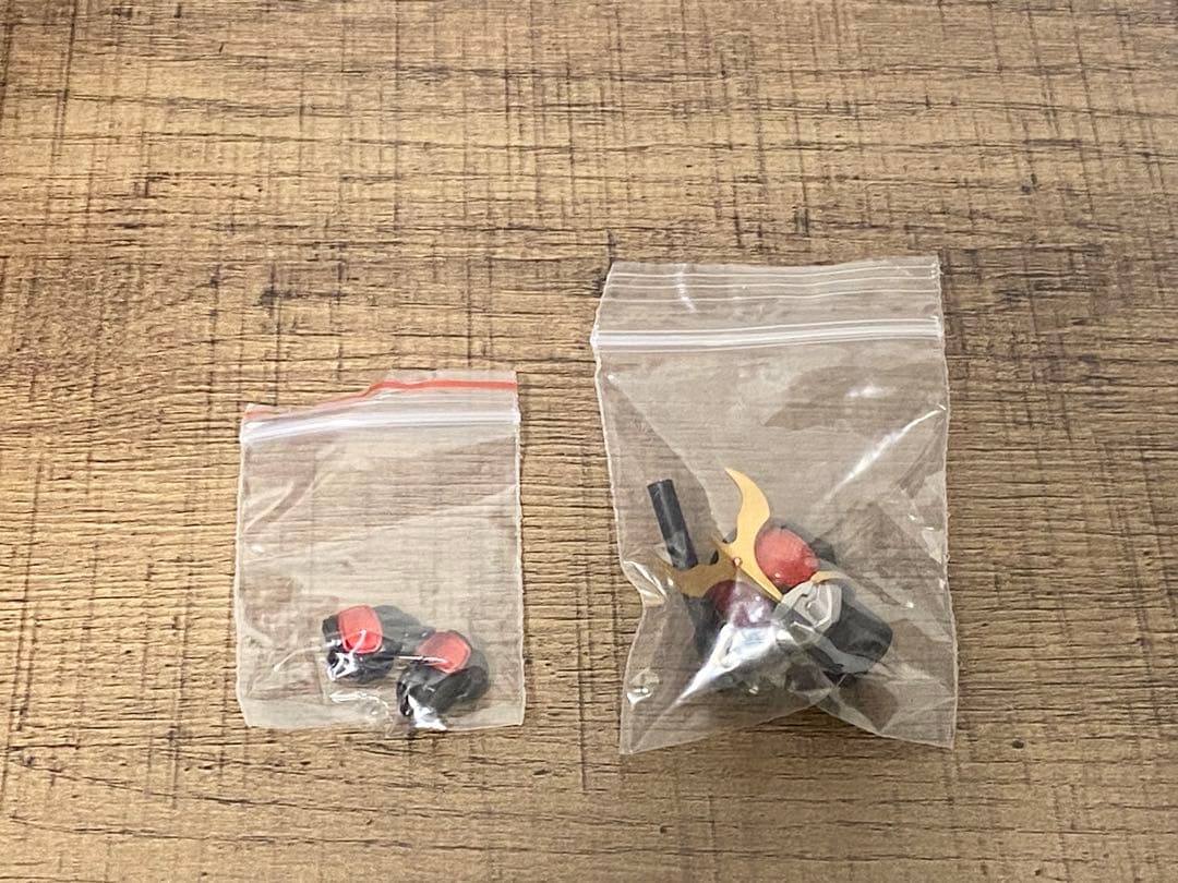 真骨彫製法　仮面ライダークウガ用　発光ヘッド＋手首セット