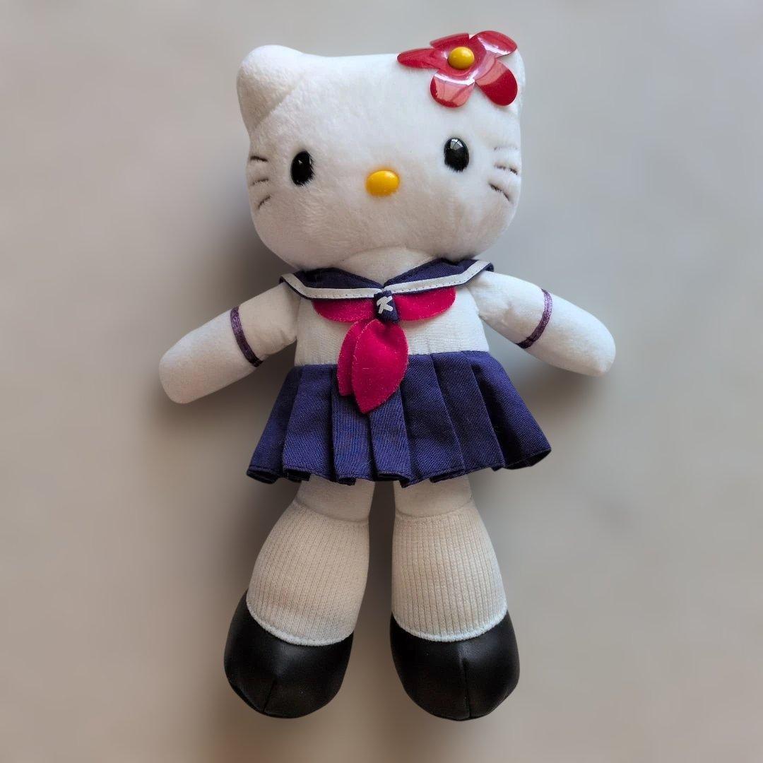 激レア　ハローキティ女子高生セーラー服ハイソックスぬいぐるみ
