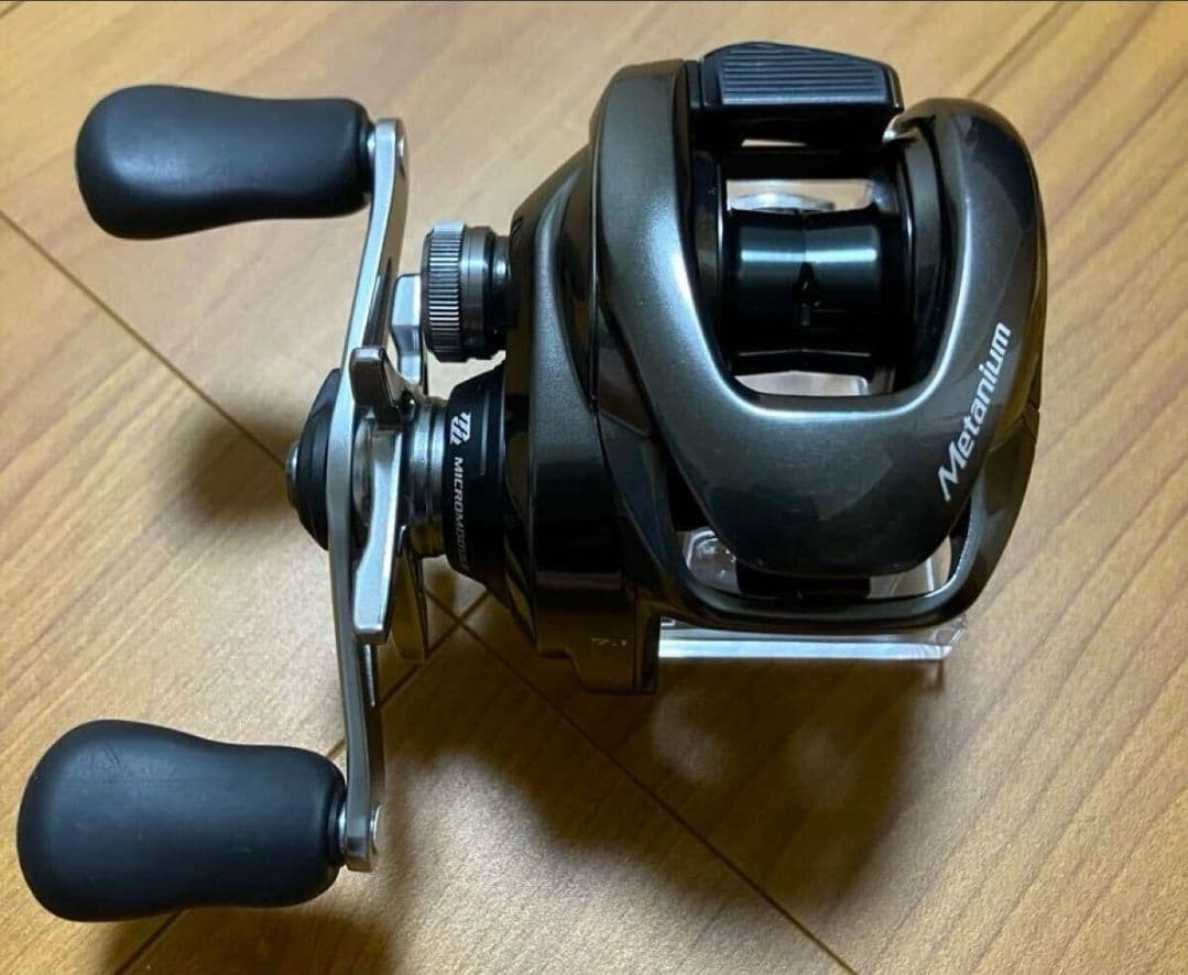 極美品 20メタニウム HG nium シマノ SHIMANO ベイト