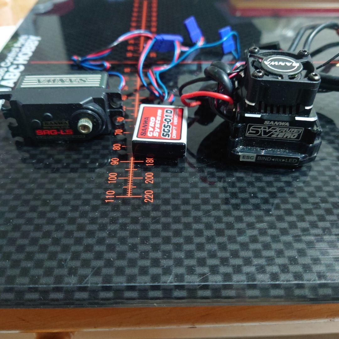 SANWA メカ一式とACUVANCE LUXON BS-DUAL 8,5T