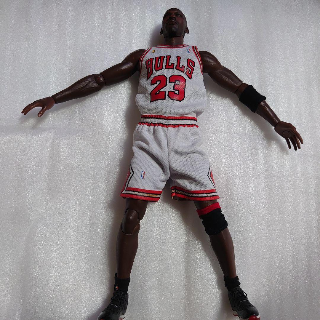 エンターベイ マイケル・ジョーダン 1/6 フィギュア