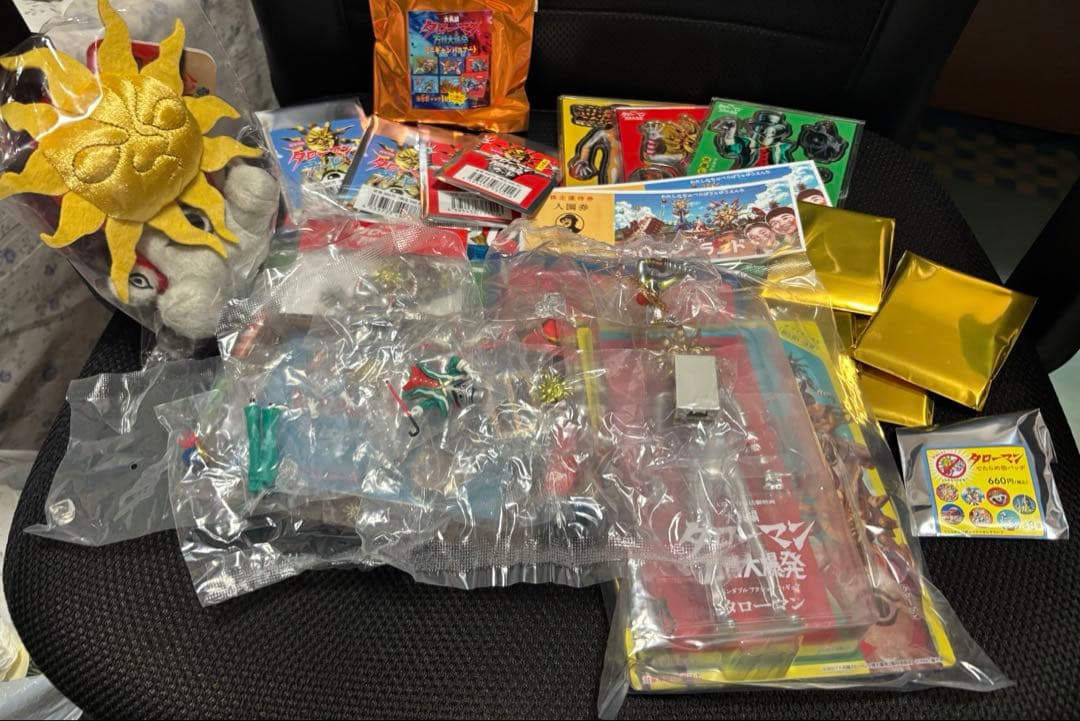 タローマン グッズまとめ売り