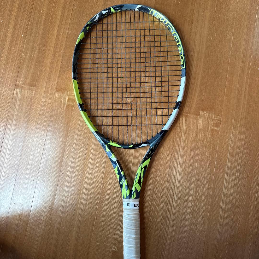 ピュアアエロテニスラケット