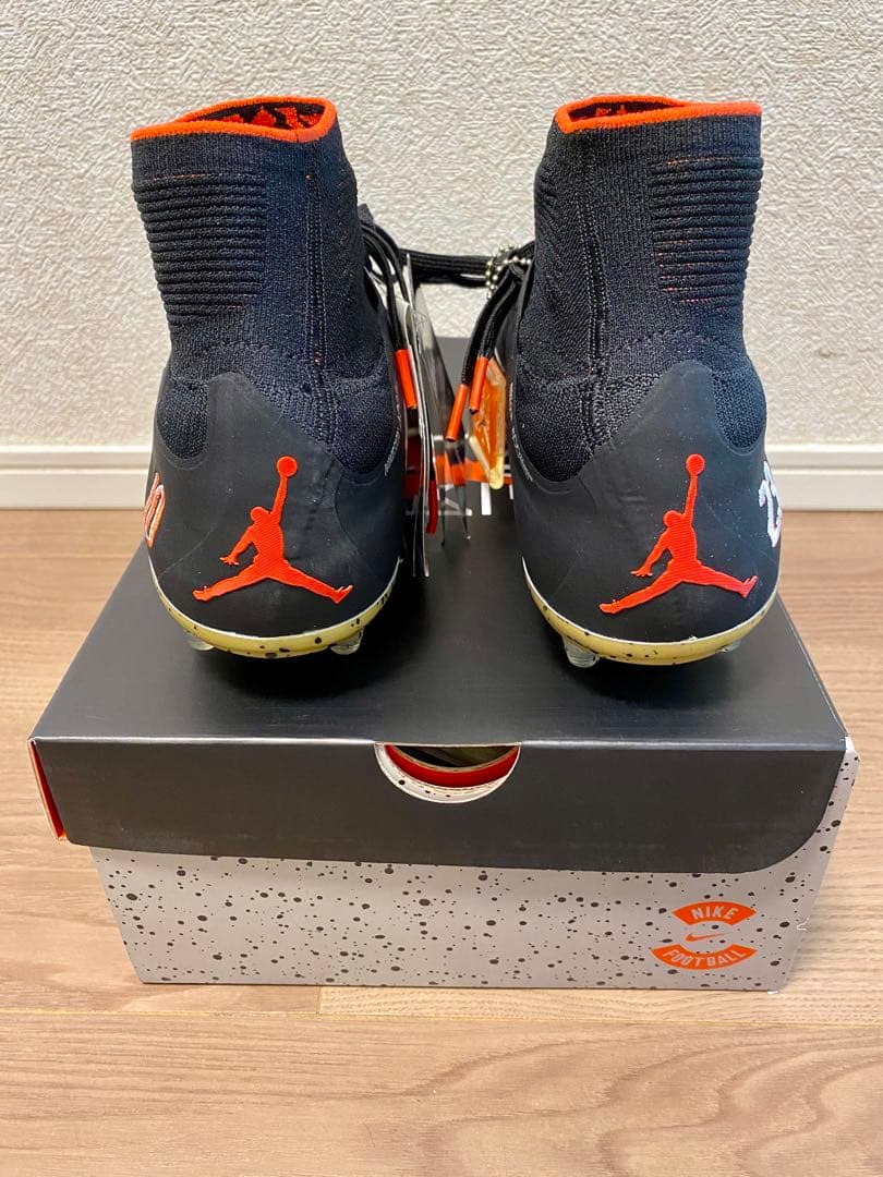 d*9様 新品未使用✨NIKE ハイパーヴェノム ファントムⅡ NJR FG N