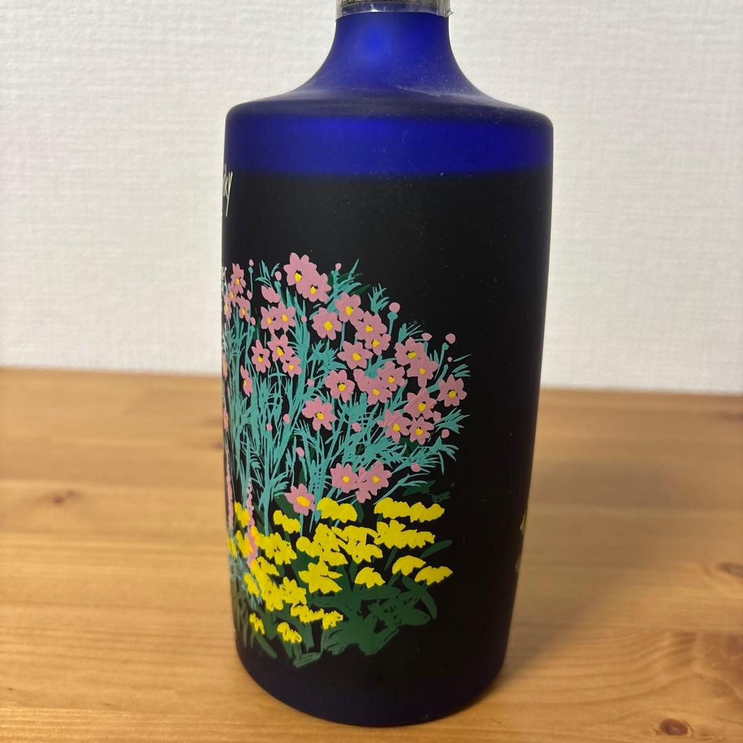 サントリーウイスキー　クレスト12年　秋の花ボトル　未開封