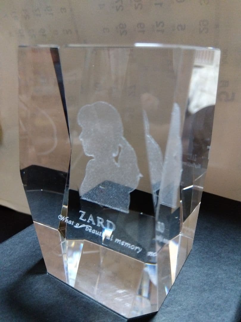 稀少！ZARD クリスタルペーパーウェイトBeautifulMemory未使用品