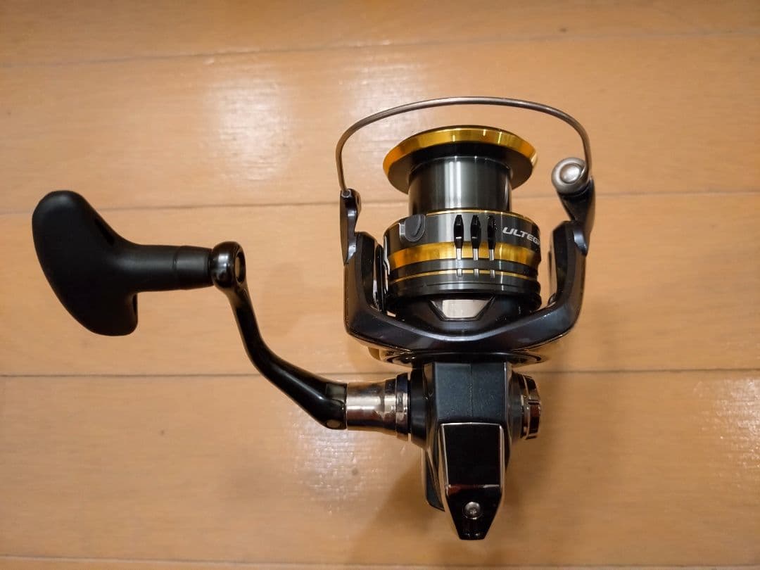 シマノ アルテグラ C3000HG スピニングリール