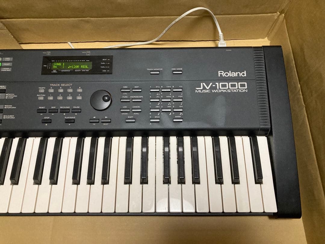 Roland JV-1000 シンセサイザー 0712 ローランド キーボード