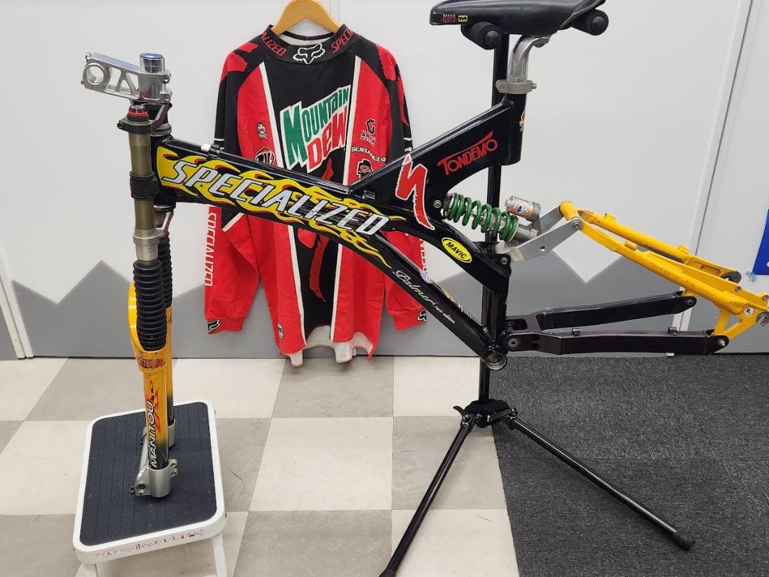 中古 スペシャライズド FSR ショーンパーマーモデルフレームセット