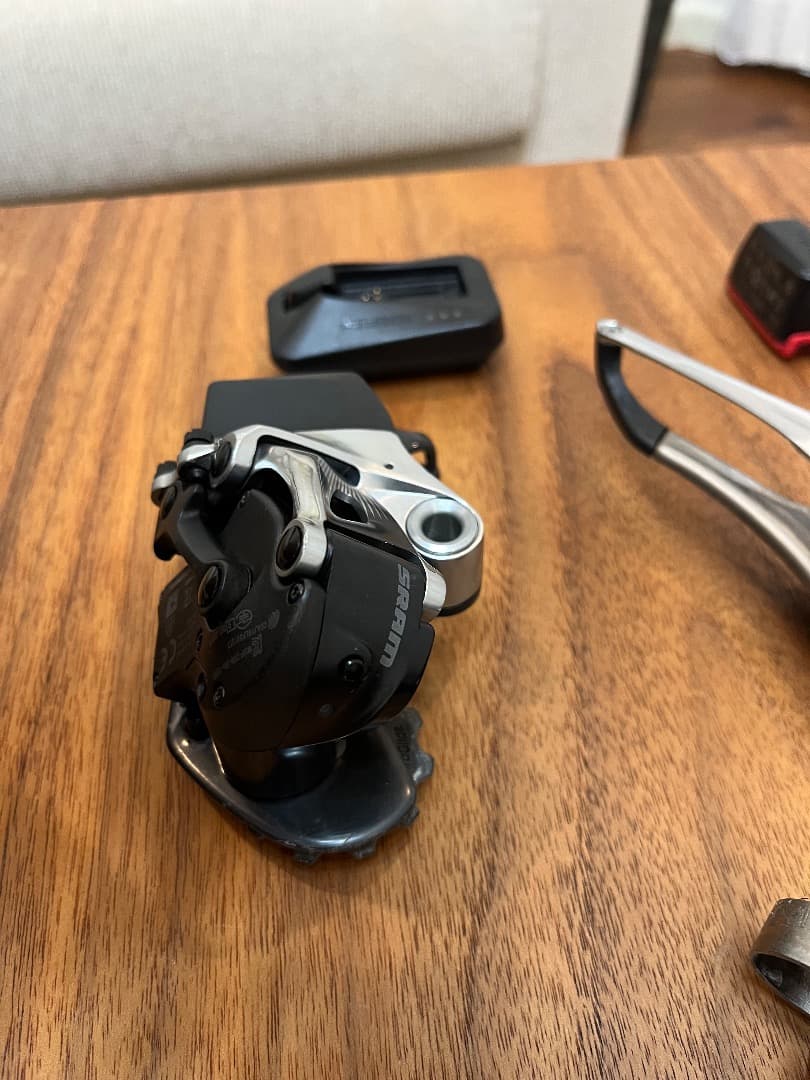 SRAM RED eTap 11速　中古品