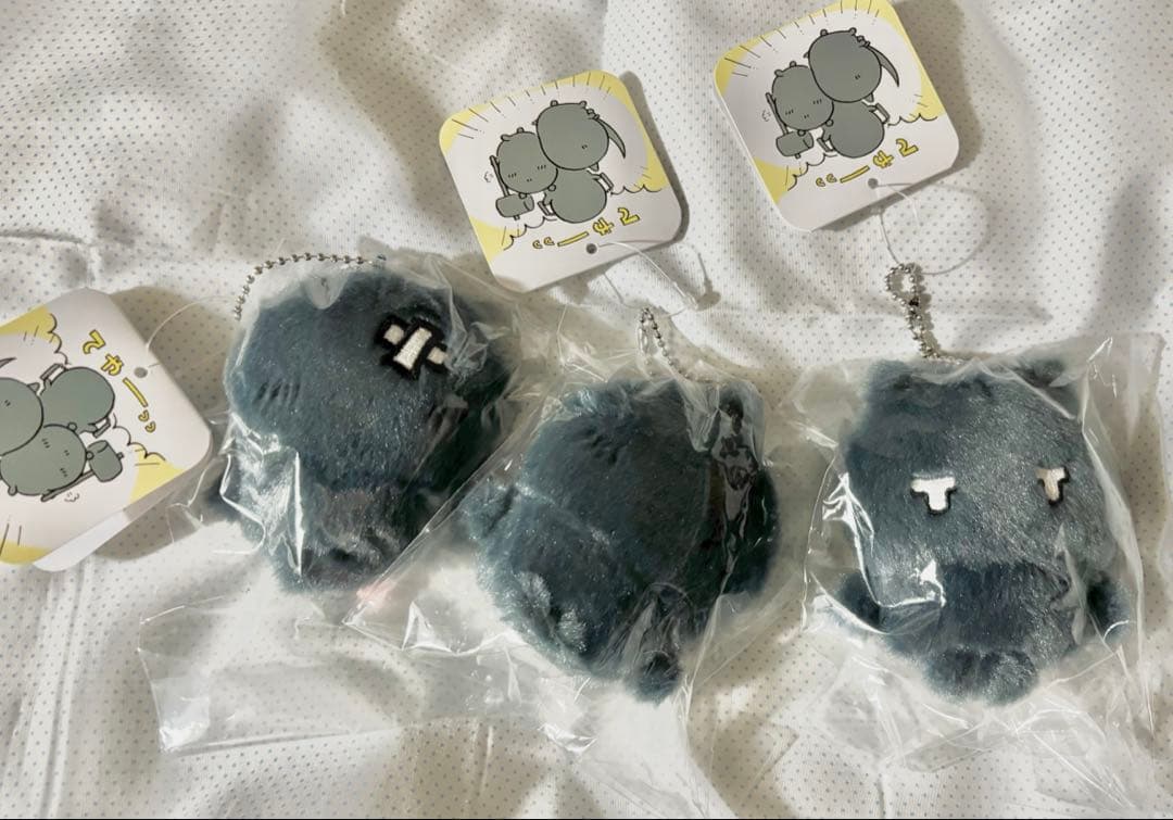 【週末値下】ちいかわ　グレーの子　おてだまにもできちゃうマスコットセット