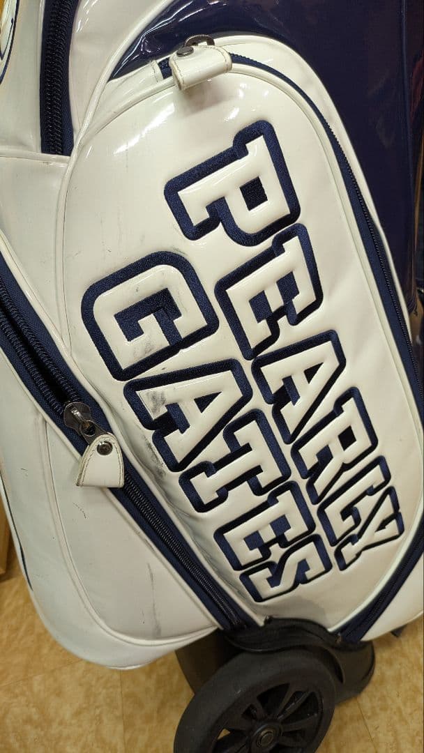 大型キャスター付き PEARLY GATES ホワイト/ネイビー