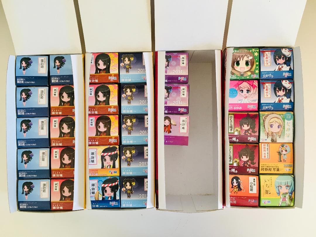 注目！新品、未開封 PLUMフィギュア 諏訪姫、玄蕃サラ、女神涼など33体