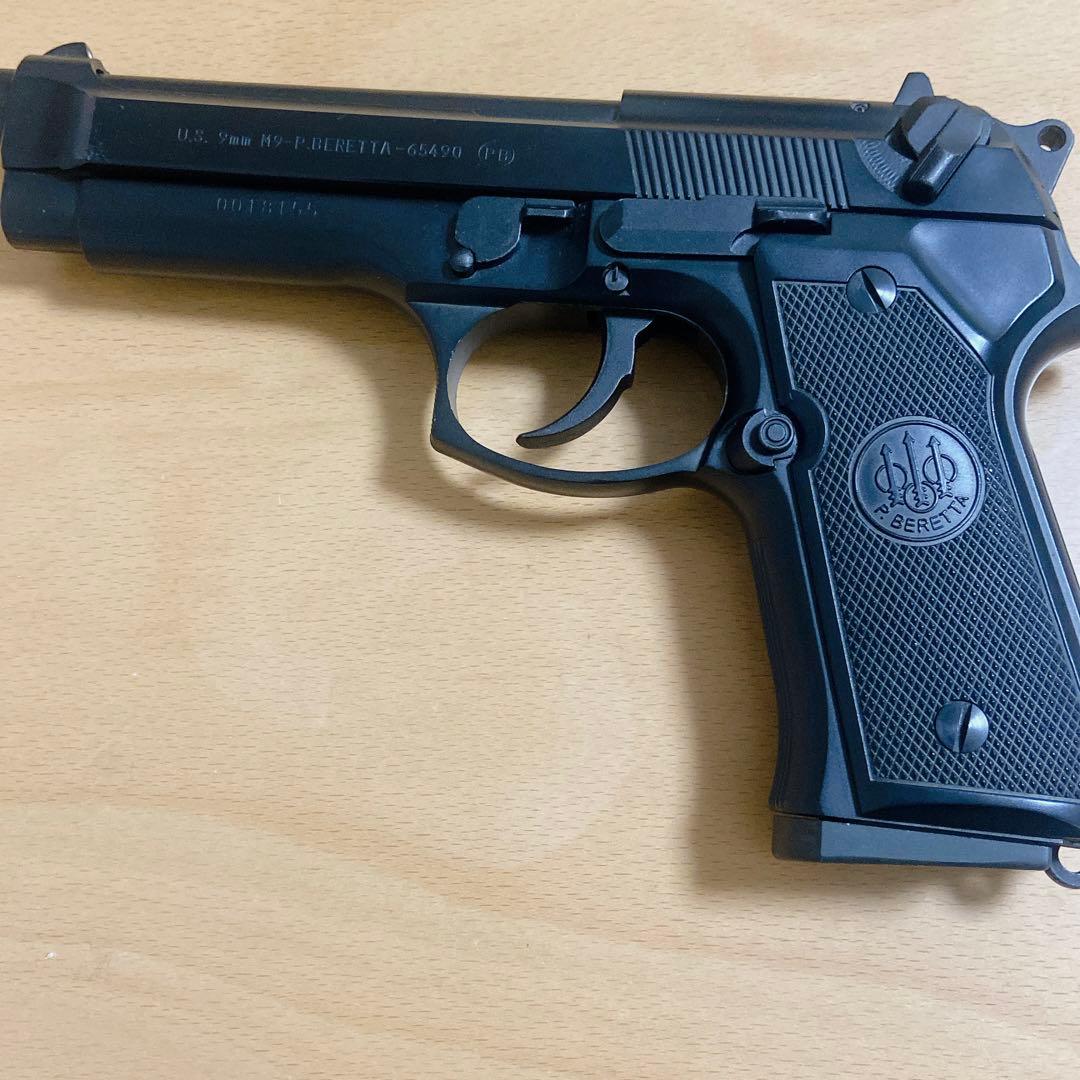 ベレッタ M92F モデルガン トイガン 廃盤