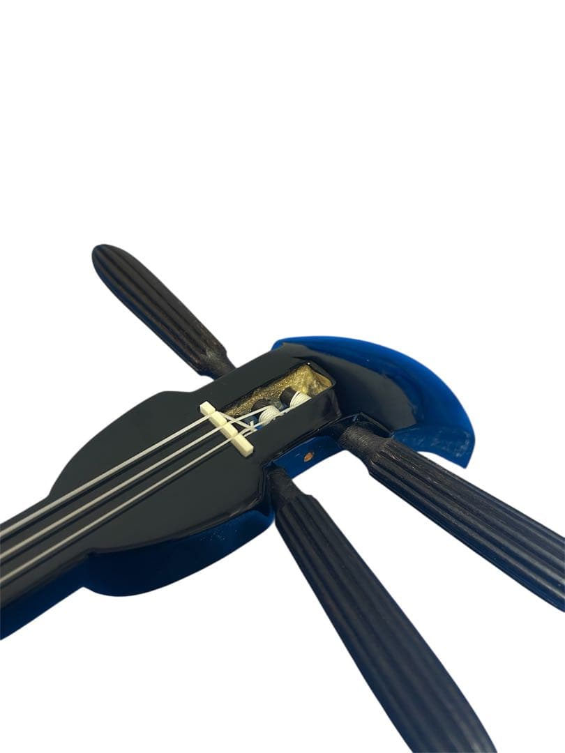 美品　琉球　 沖縄三線 蛇皮 民族楽器　沖縄伝統楽器　バチ・ソフトケース付き