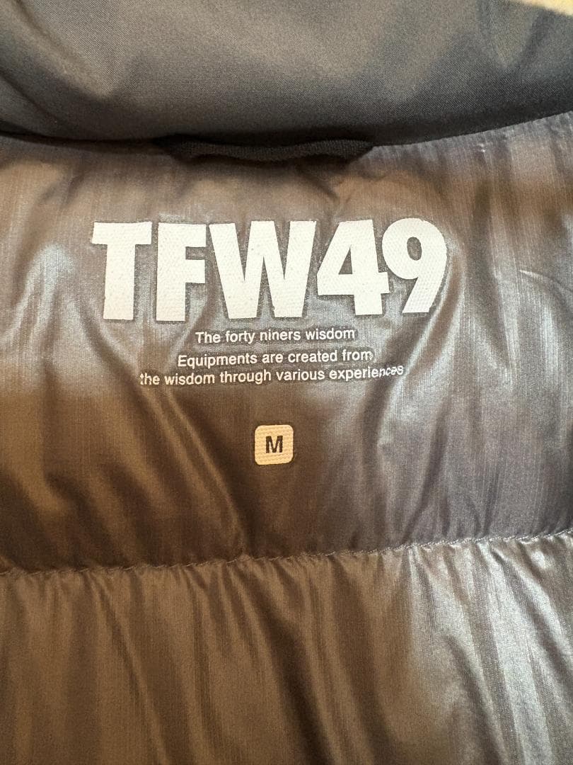 【最終値下げ】TFW49 モンスターパーカー Mサイズ チャコールグレー