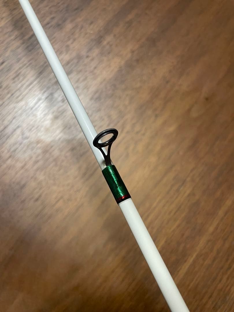 希少　アジリンガーZ 8.0L レイン