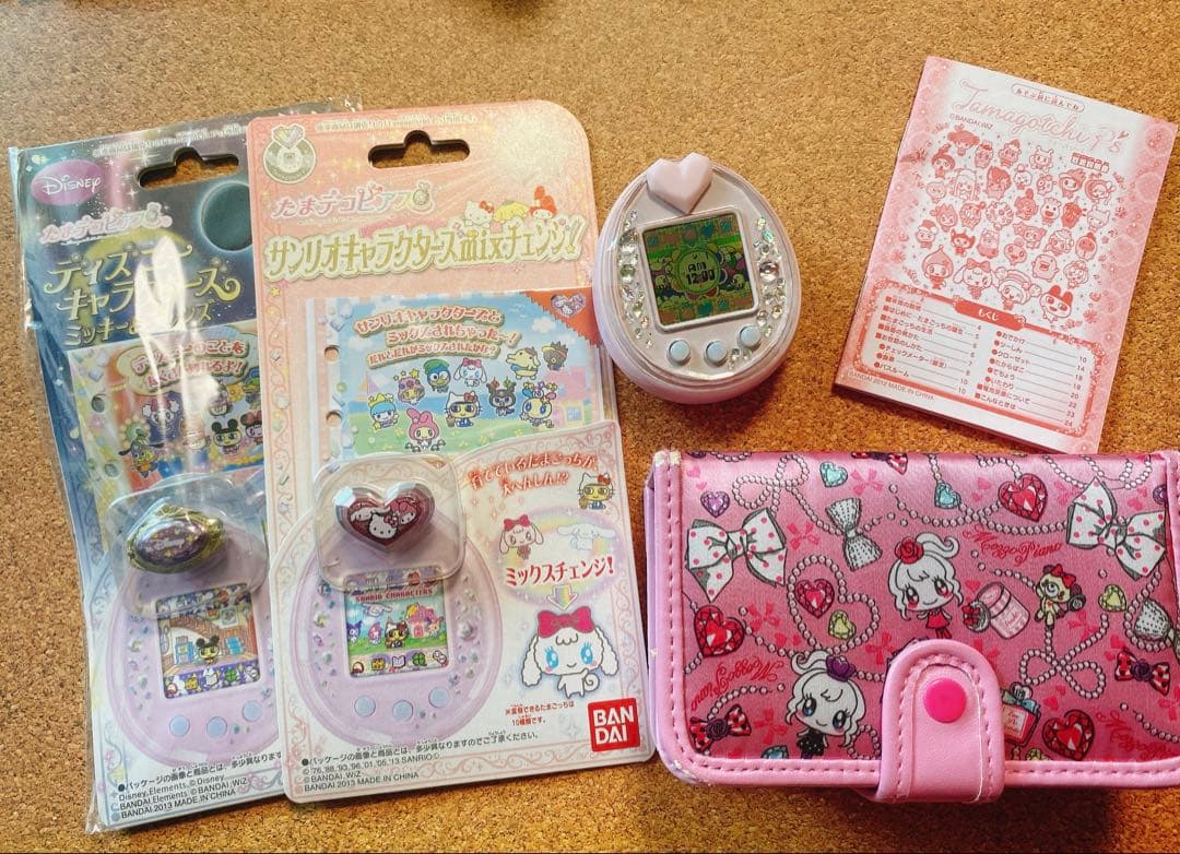 たまごっちピース・たまデコピアス・ポケットデザイナー