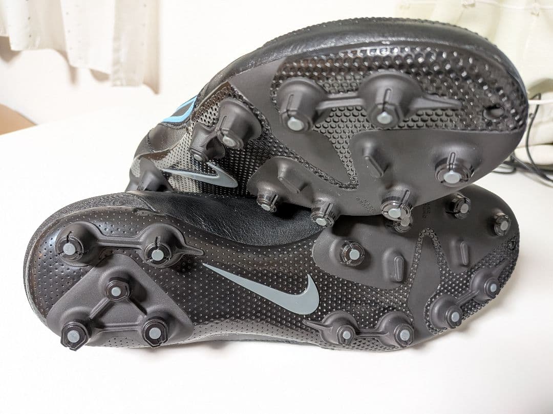 《希少カラー!》【絶版品・天然レザー】ティエンポレジェンド9エリートHG26.5