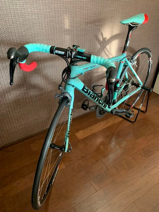 BIANCHI ロードバイク