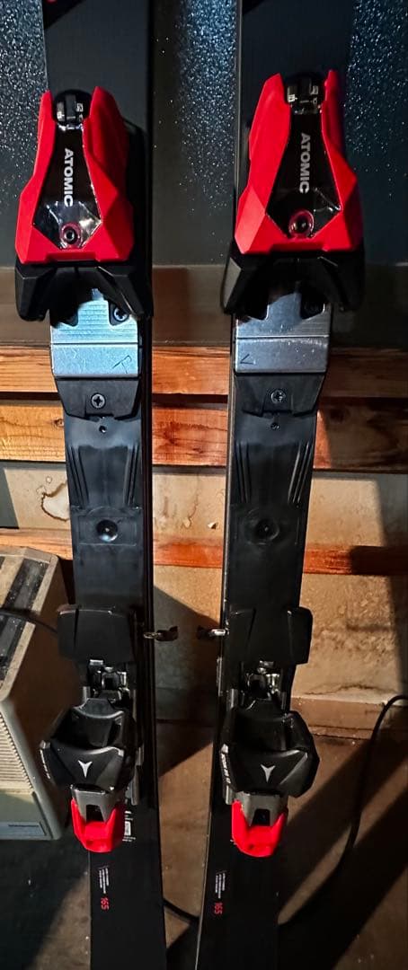 Atomic S9 プロスキー 165cm ビンディング付属