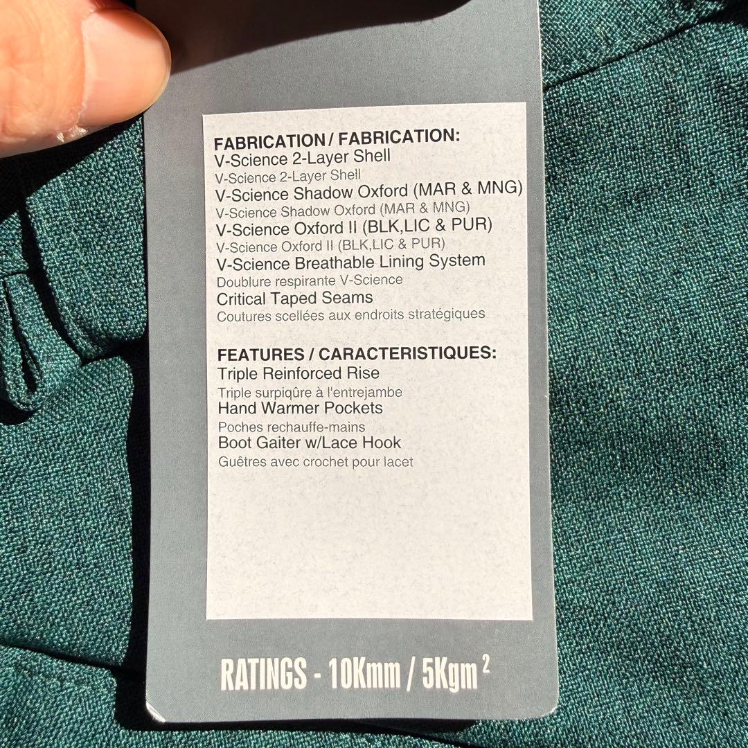 VOLCOM スノーボードパンツ　ウェア