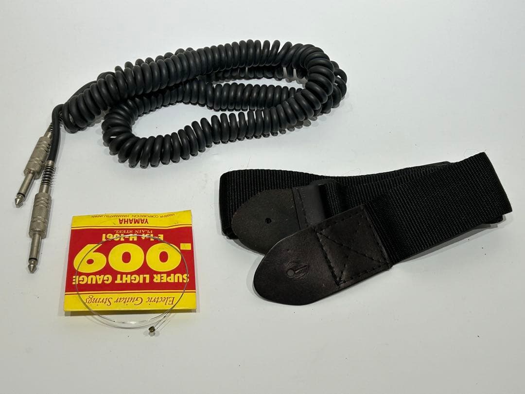 ヤマハ　advanced form YGX121D エレキギター　ブラック