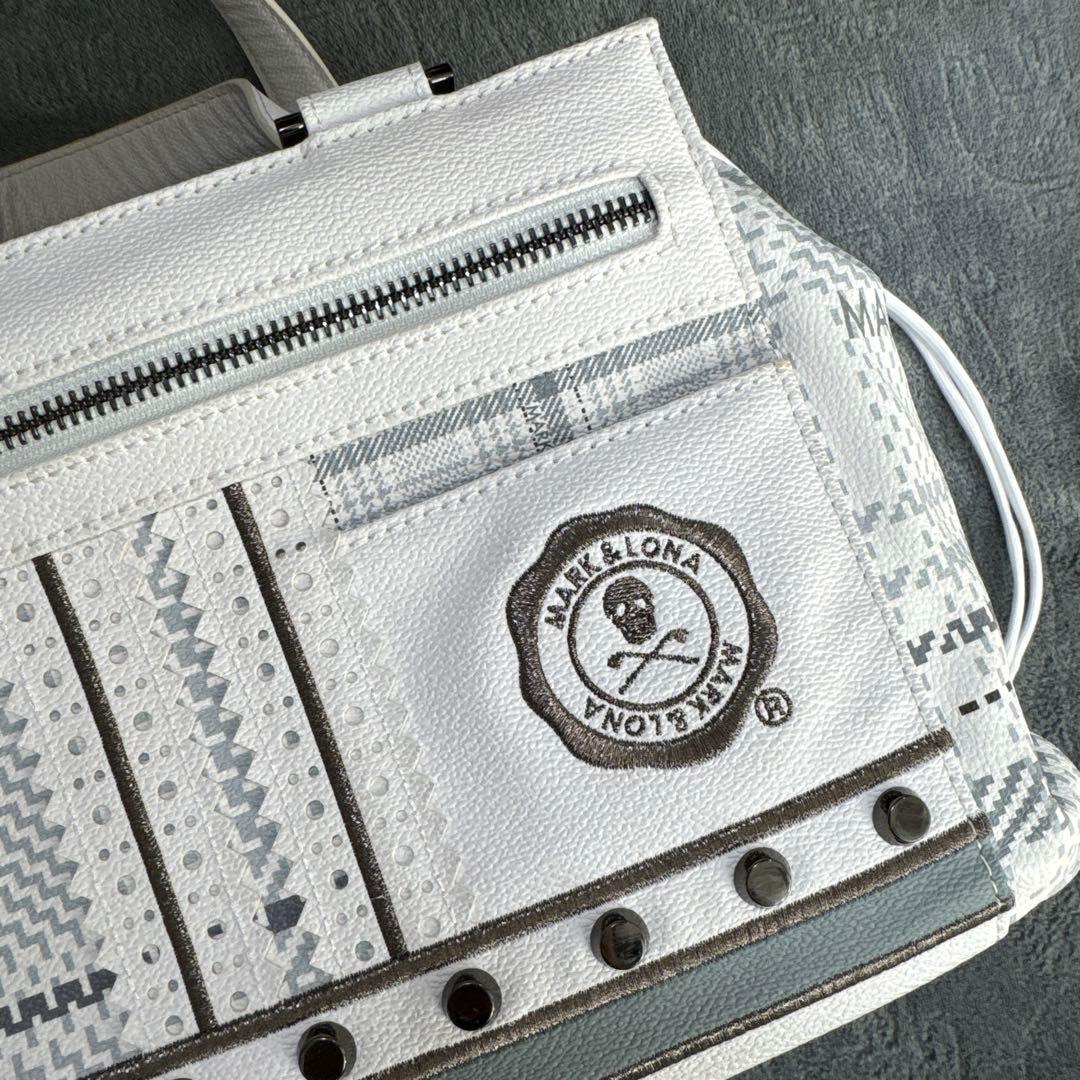 (美品)MARK&LONAマークアンドロナ 2024モデル カートバッグ 完売品