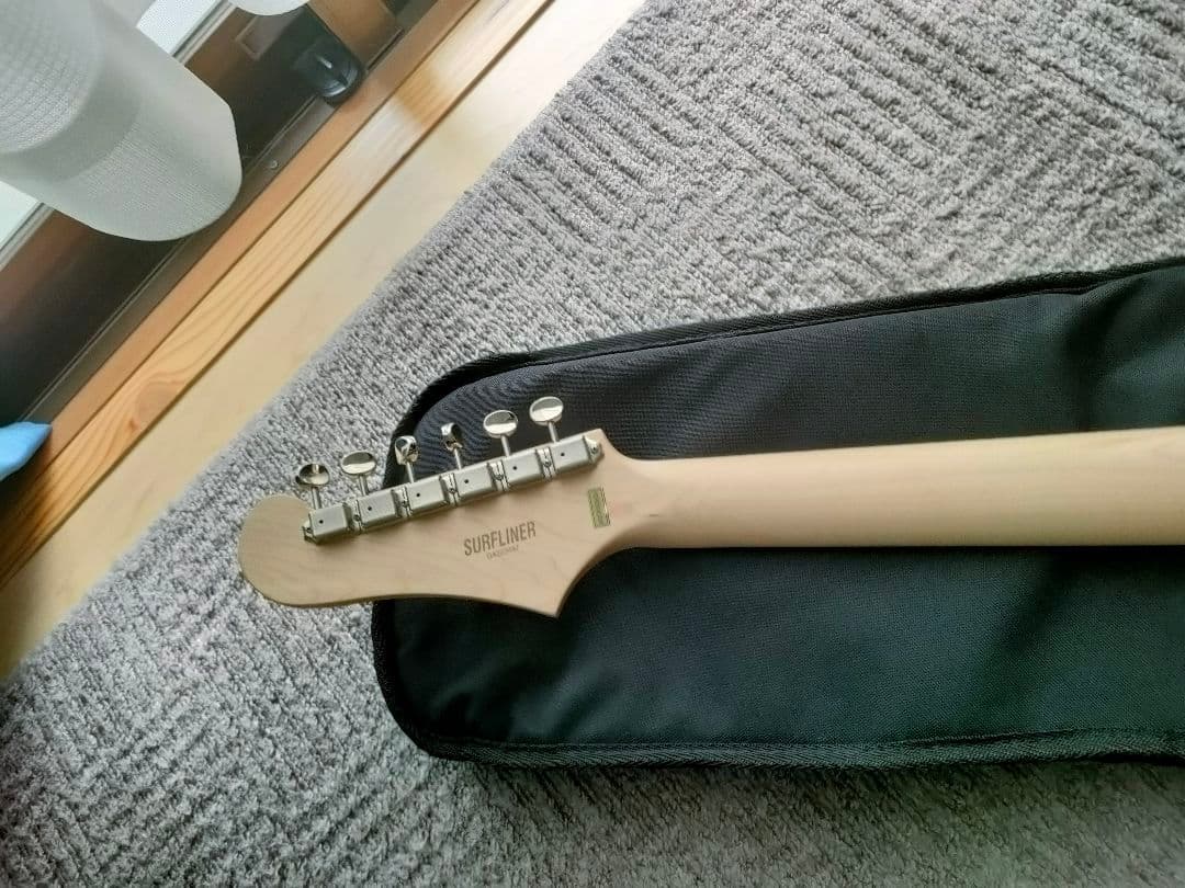 【ほぼ新品】GUILD Surfliner HH 良い音出します。