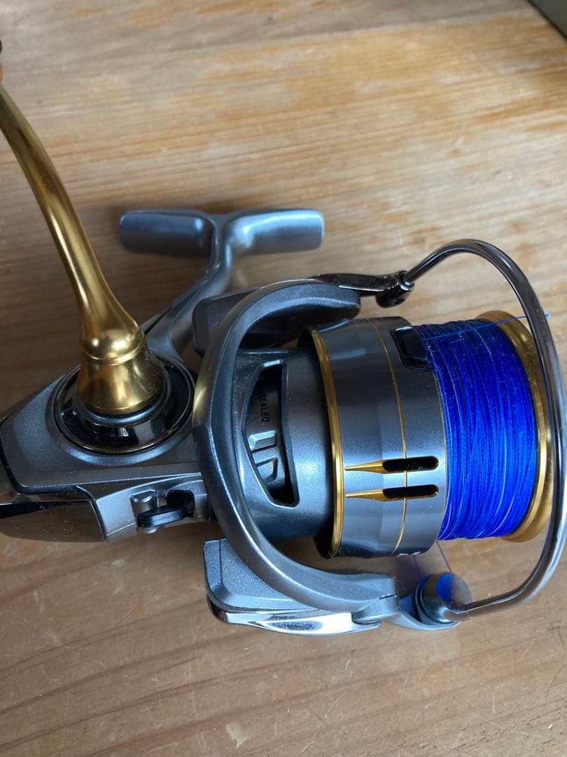 DAIWA FREAMS LT5000S-CXH スピニングリール