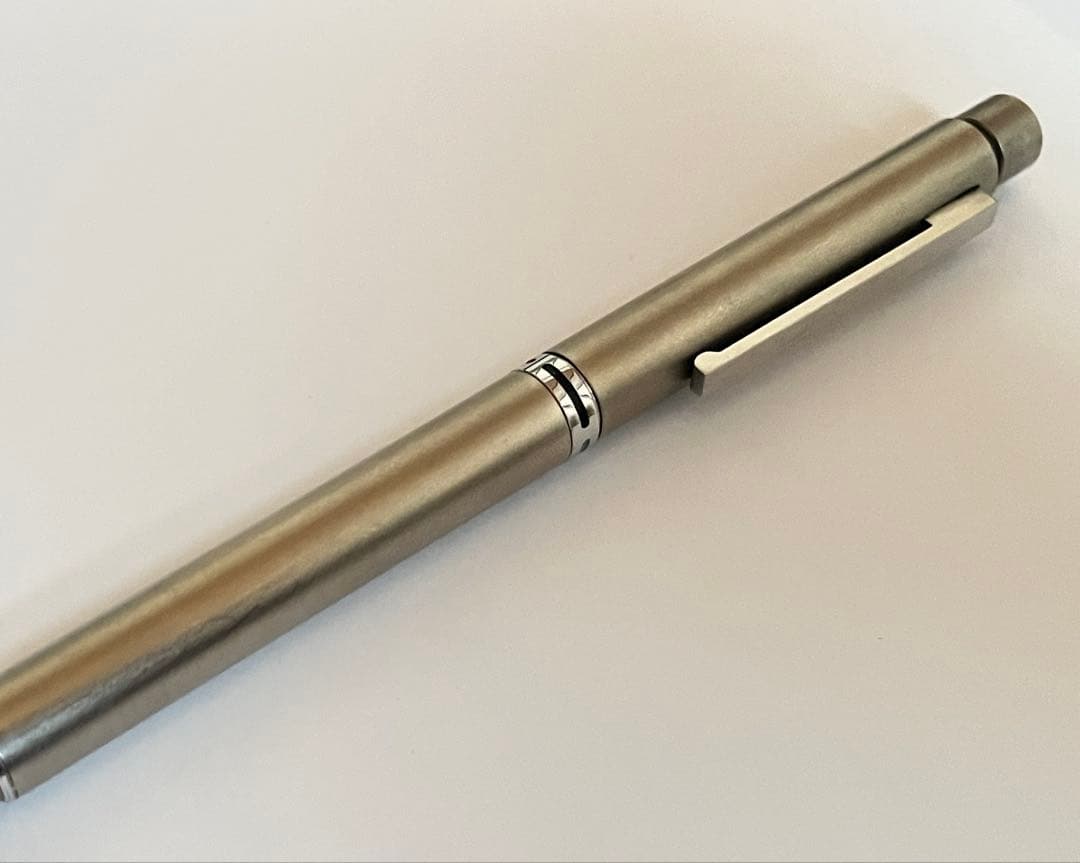 LAMY tripen チタニウムコート