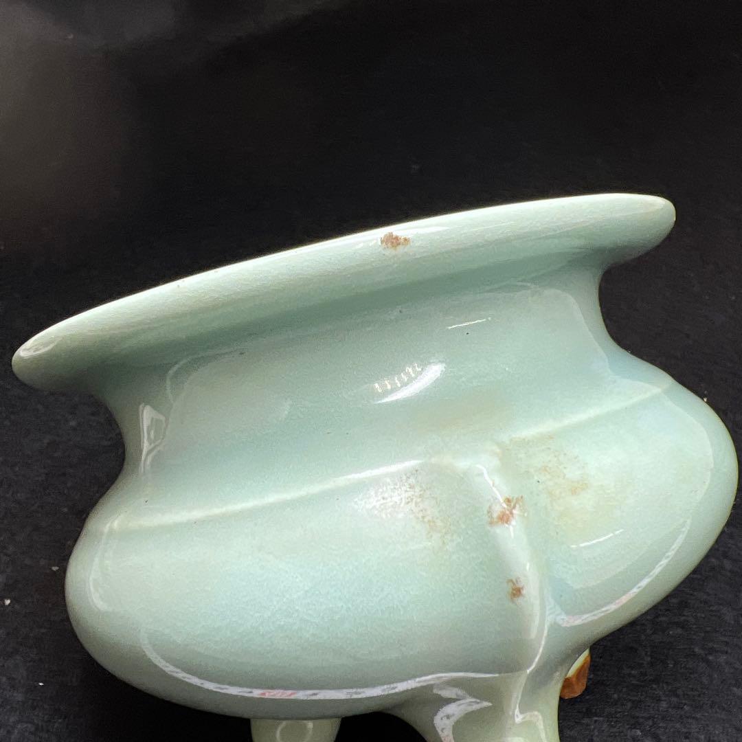 時代　銀火屋青磁香炉　縁外寸約9.5㎝　東Y8-0106①トヒサエ