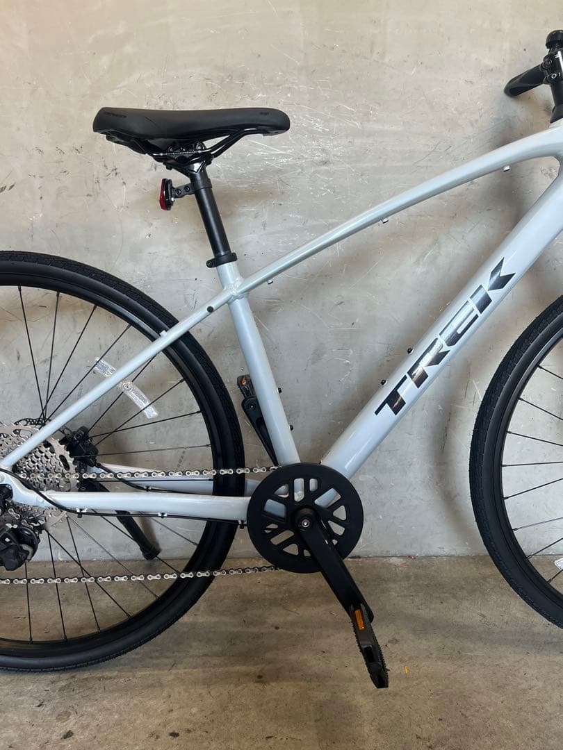 クロスバイク　 TREK FX2 DISC トレック　FX2 2025年モデル