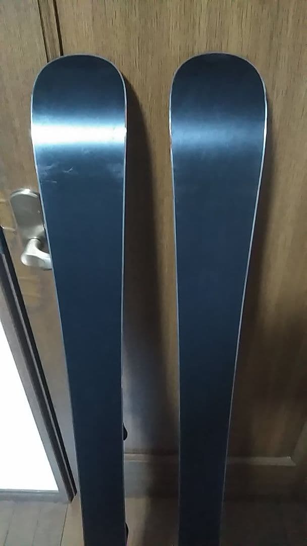 即発送送料無料 Atomic STI JPN 123cmミッドスキー板 ケース