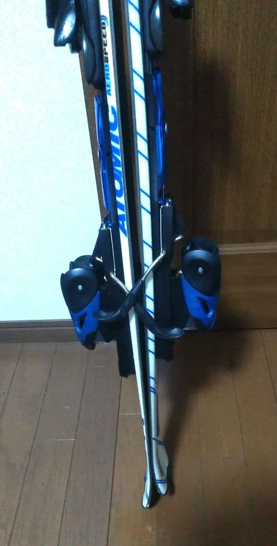 即発送送料無料 Atomic STI JPN 123cmミッドスキー板 ケース