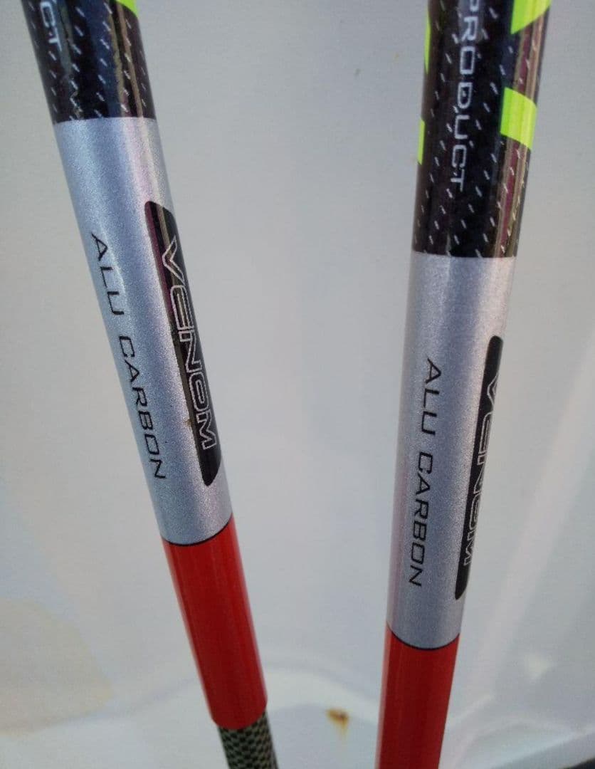 未使用保管品 レキ ベノムカーボン LEKI VENOM CAROBN