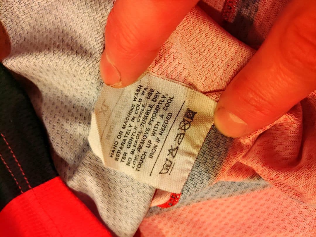 ヴィンテージユニフォームミラン長袖選手用バッジョサイン入り新品タグ付き