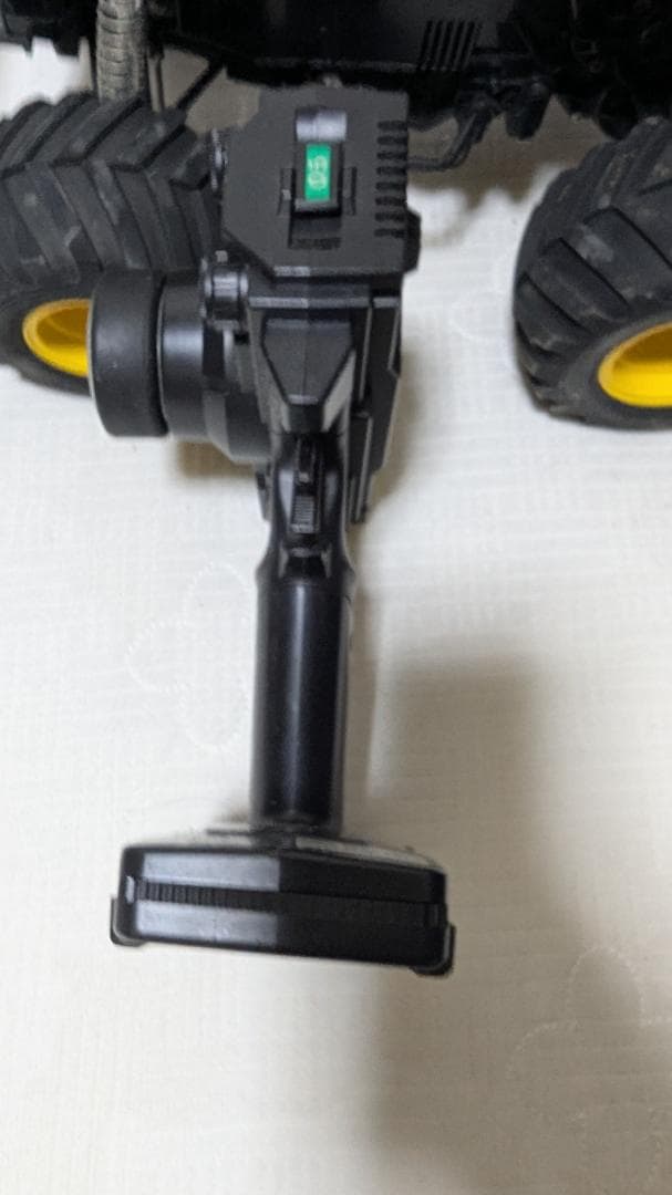 VANESSA LUNCH BOX ラジコンカー