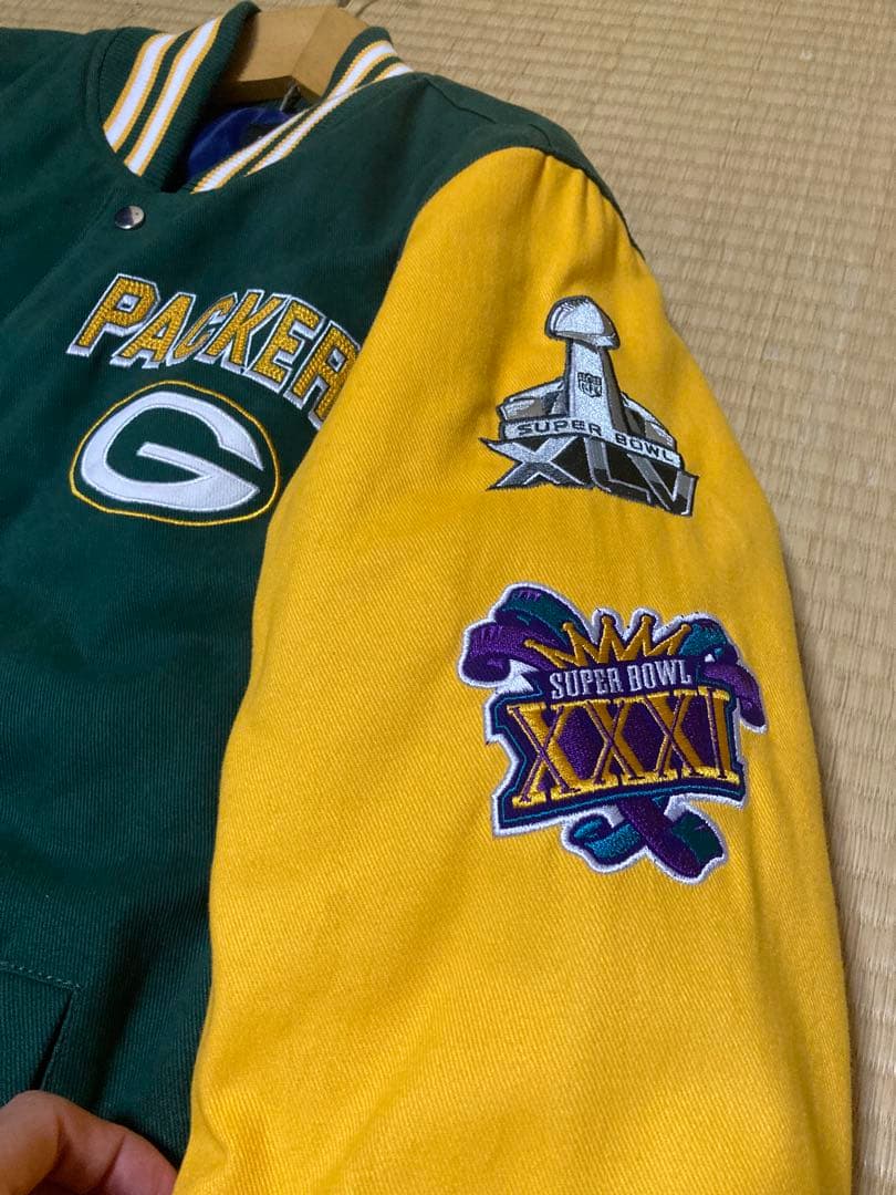 NFL グリーンベイ パッカーズ スタジャン ジャケット チャンピオン　Mサイズ