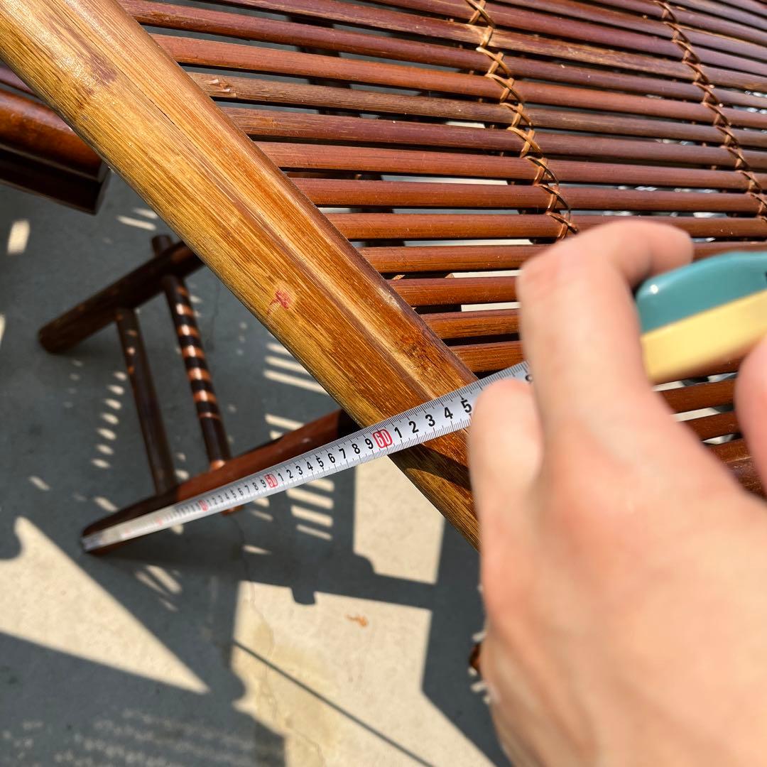 ガーデンテーブルとチェアのセット