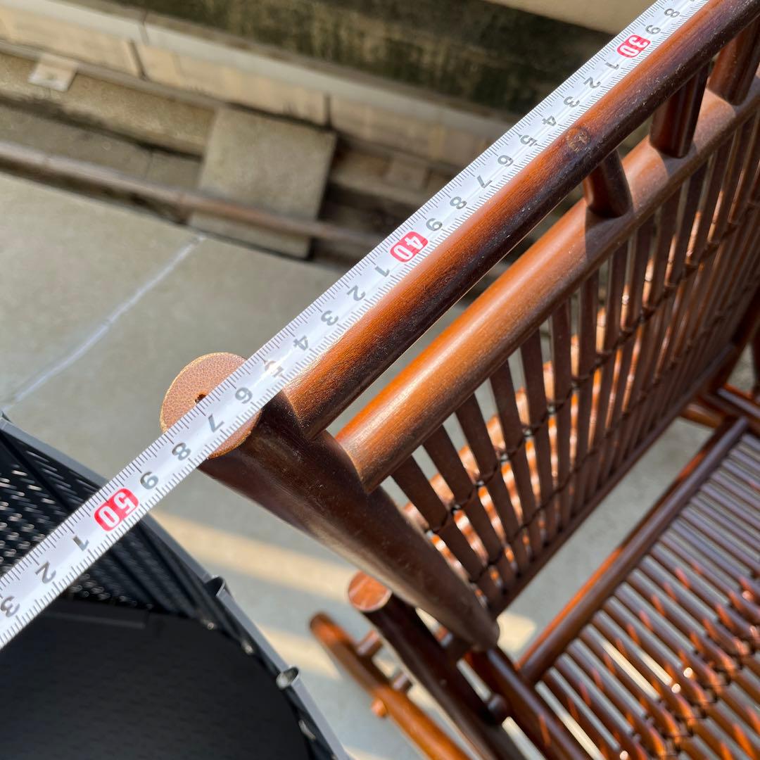 ガーデンテーブルとチェアのセット