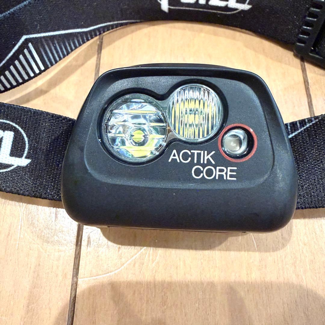 PETZL ACTIK CORE アクティックコア 350ルーメン ヘッドライト