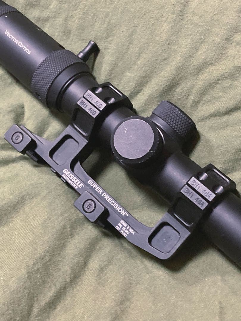 買*門様 Vector Optics スコープ 1-4×24 GEISSELE