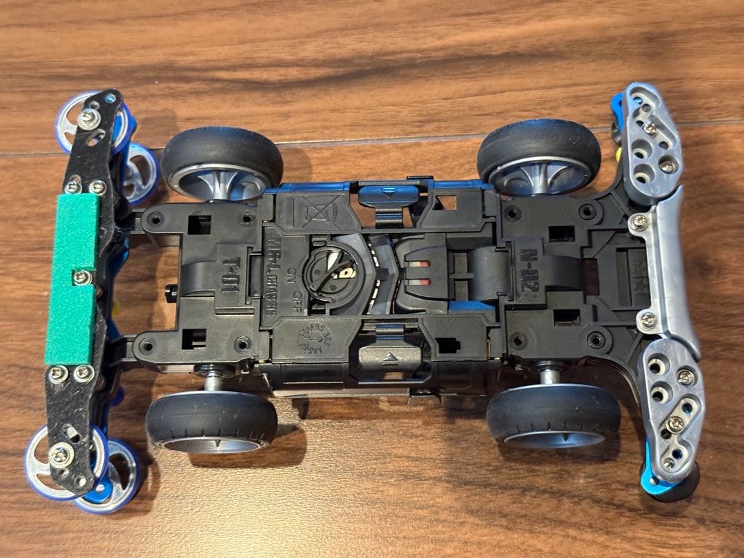 組立済みミニ四駆 4台 まとめ売り