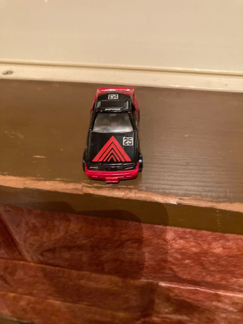 トミカ特注（日本製）　トヨタカローラレビンAE86(ADVAN) アド特注