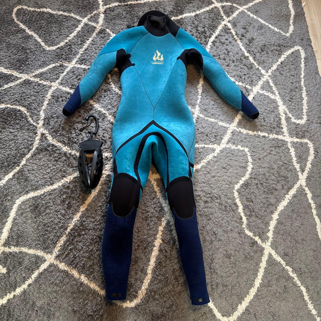 オニール5/3㎜セミドライ176cm70kg