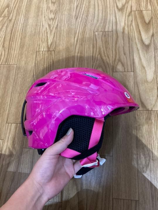 ガールズヘルメット 新品 GIRO ジロ NINE.10 JR