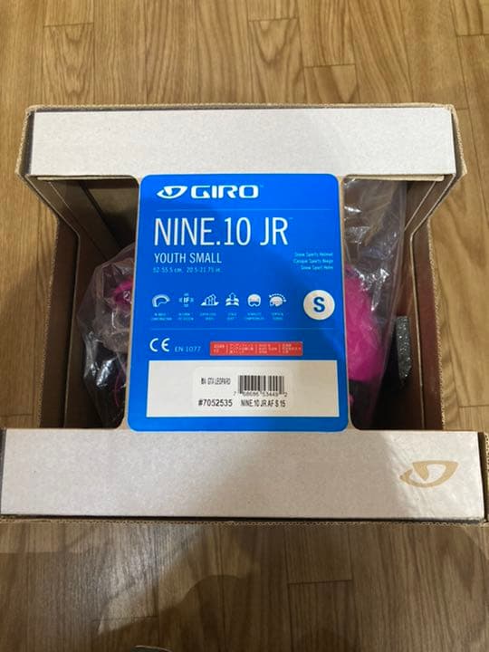 ガールズヘルメット 新品 GIRO ジロ NINE.10 JR